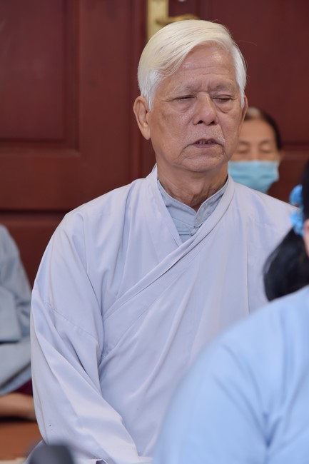 Tu niệm Phật một ngày