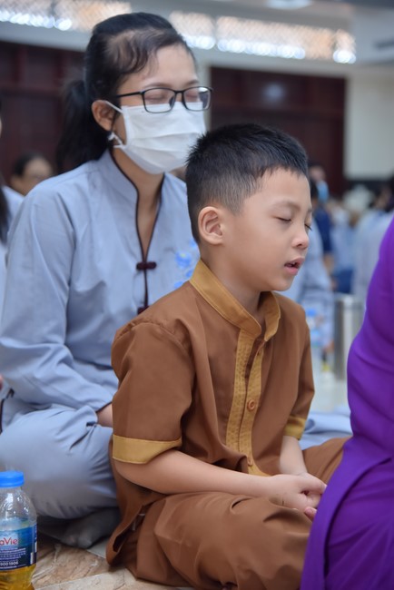 Tu niệm Phật một ngày