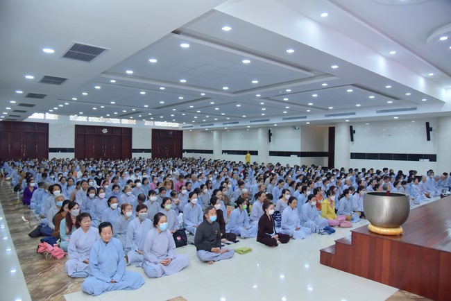 Tu niệm Phật một ngày