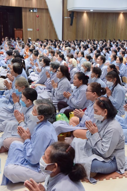 Tu niệm Phật một ngày