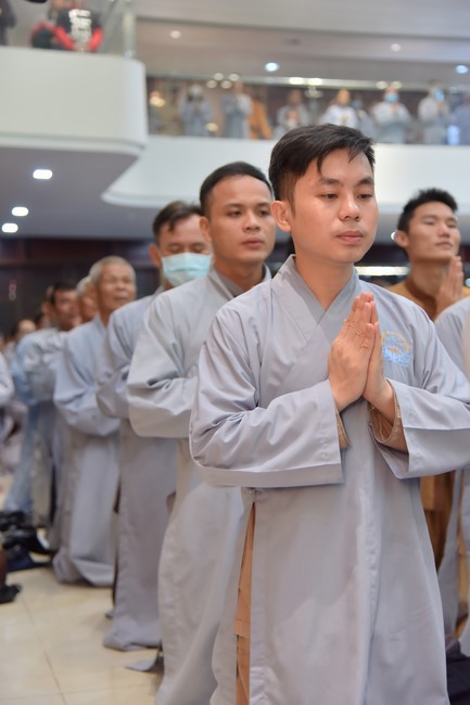 Tu niệm Phật một ngày