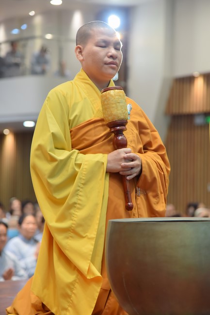 Tu niệm Phật một ngày