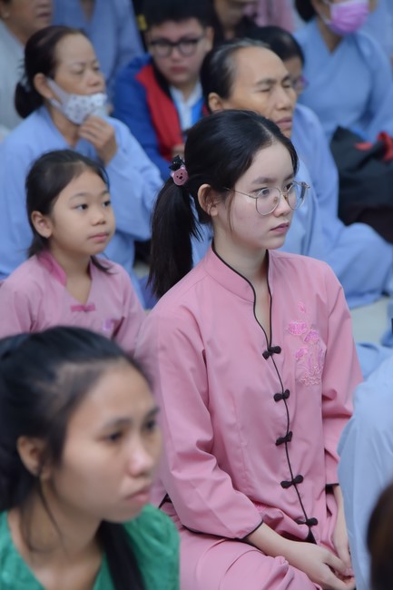 Tu niệm Phật một ngày