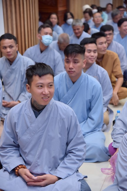 Tu niệm Phật một ngày