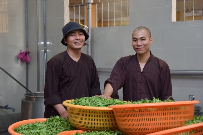 Tu niệm Phật một ngày