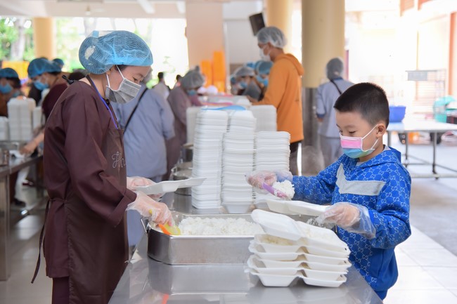 Tu niệm Phật một ngày