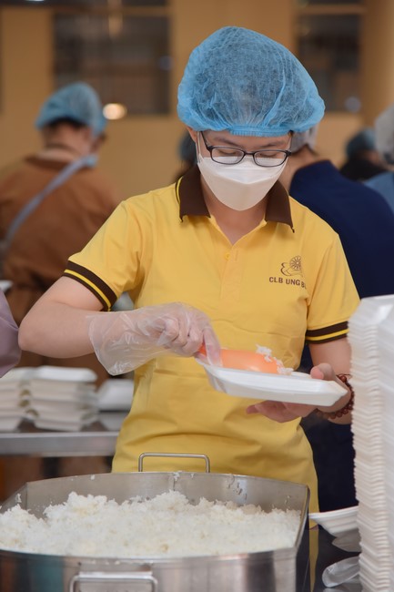 Tu niệm Phật một ngày