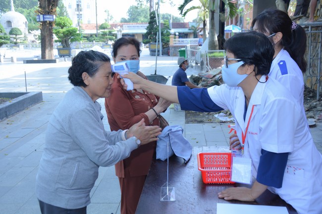 Entering into the 98th Seven-Day Retreat