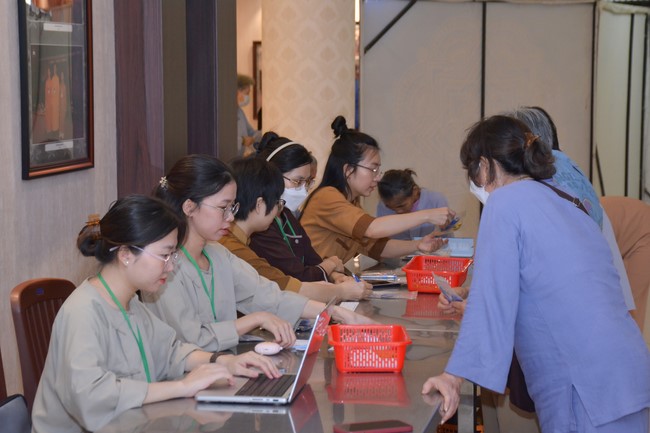 Entering into the 98th Seven-Day Retreat