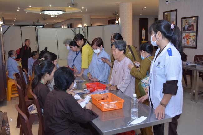 Entering into the 98th Seven-Day Retreat