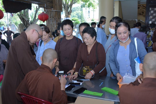 Entering into the 98th Seven-Day Retreat