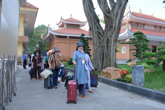 Entering into the 98th Seven-Day Retreat