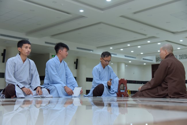 Lễ thế phát xuất gia 08/12 Nhâm Dần