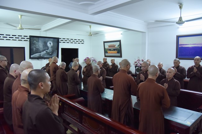 Lễ thế phát xuất gia 08/12 Nhâm Dần