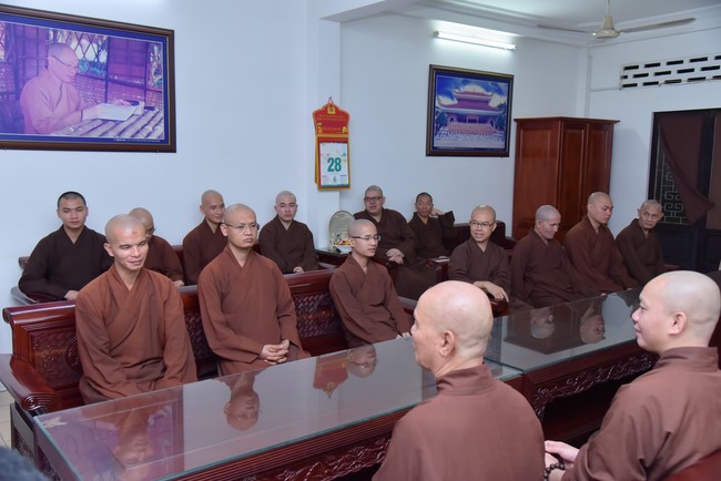 Lễ thế phát xuất gia 08/12 Nhâm Dần