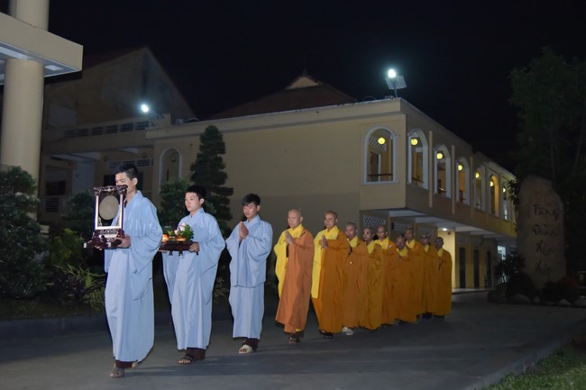 Lễ thế phát xuất gia 08/12 Nhâm Dần