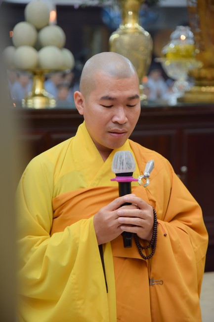 Lễ thế phát xuất gia 08/12 Nhâm Dần