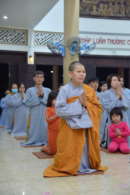 Lễ thế phát xuất gia 08/12 Nhâm Dần