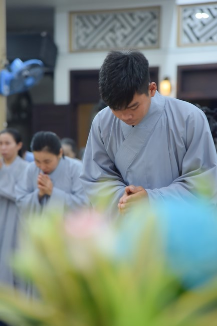 Lễ thế phát xuất gia 08/12 Nhâm Dần