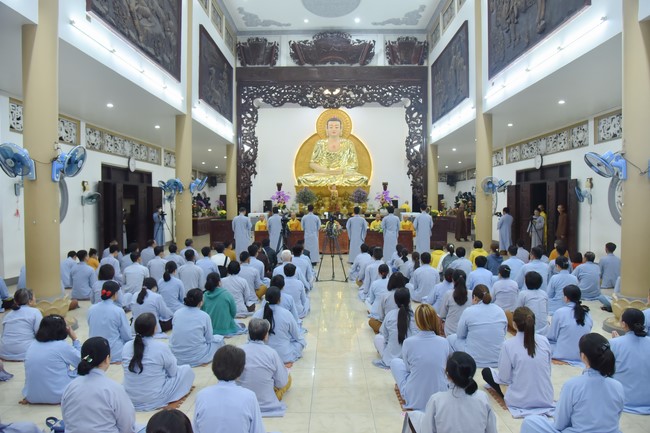 Lễ thế phát xuất gia 08/12 Nhâm Dần