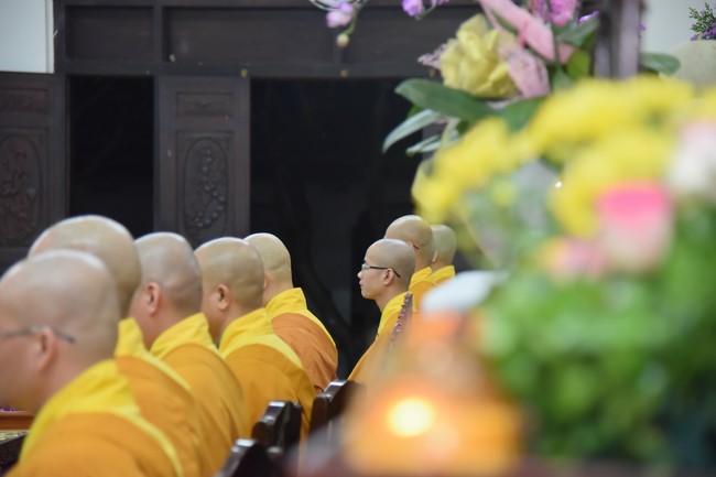 Lễ thế phát xuất gia 08/12 Nhâm Dần