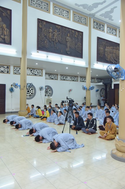 Lễ thế phát xuất gia 08/12 Nhâm Dần