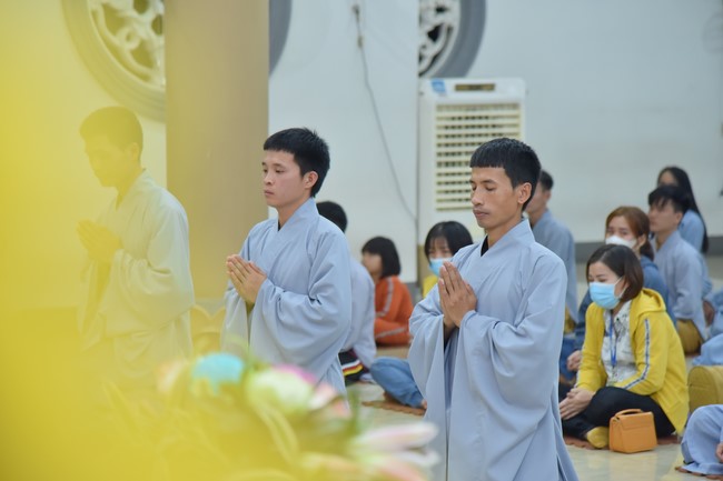 Lễ thế phát xuất gia 08/12 Nhâm Dần