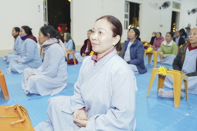 Commemorating enlightened achievement of Bodhisattva Siddhartha at Dong Cao pagoda