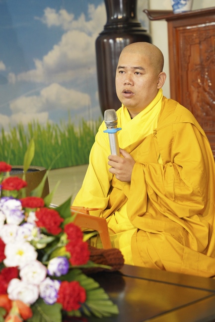 Commemorating enlightened achievement of Bodhisattva Siddhartha at Dong Cao pagoda