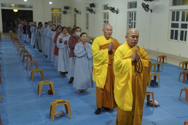 Commemorating enlightened achievement of Bodhisattva Siddhartha at Dong Cao pagoda