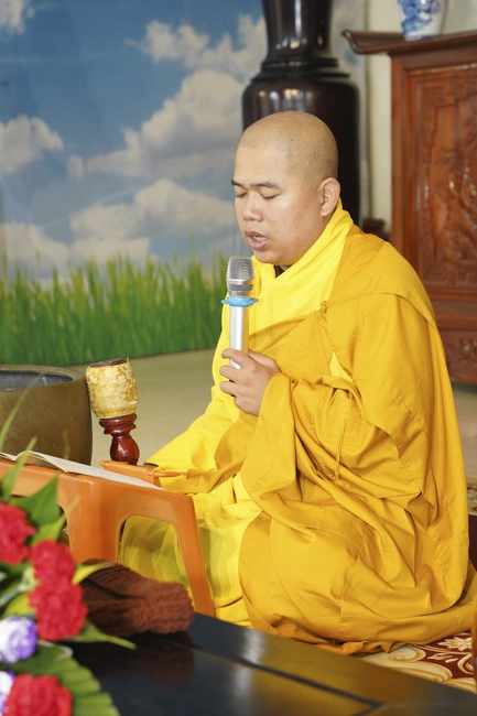 Commemorating enlightened achievement of Bodhisattva Siddhartha at Dong Cao pagoda