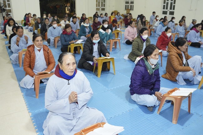 Commemorating enlightened achievement of Bodhisattva Siddhartha at Dong Cao pagoda