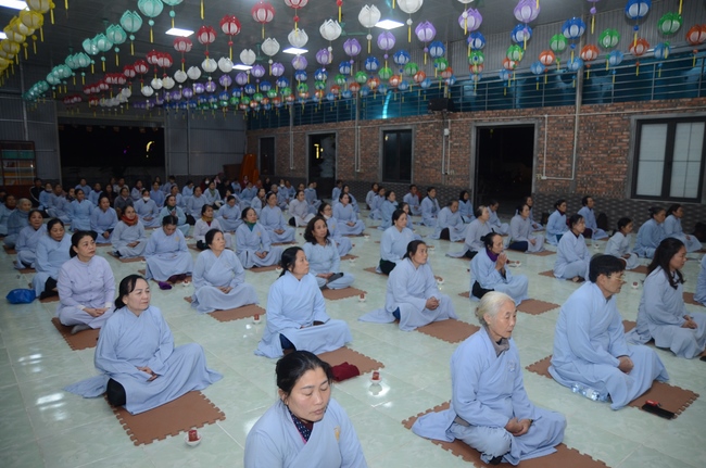 Commemorating enlightened achievement of Bodhisattva Siddhartha at Bon pagoda, Nghe An