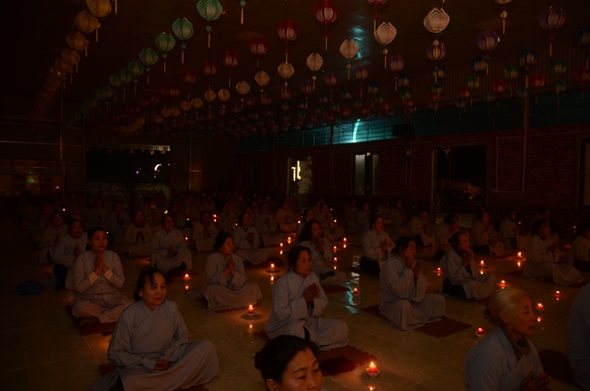 Commemorating enlightened achievement of Bodhisattva Siddhartha at Bon pagoda, Nghe An