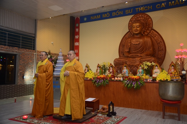Commemorating enlightened achievement of Bodhisattva Siddhartha at Bon pagoda, Nghe An