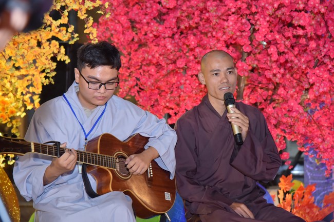 The 5th gratitude ceremony to disciples