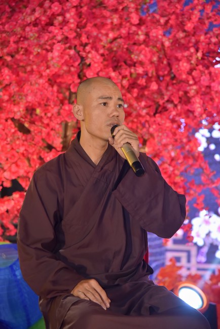 The 5th gratitude ceremony to disciples