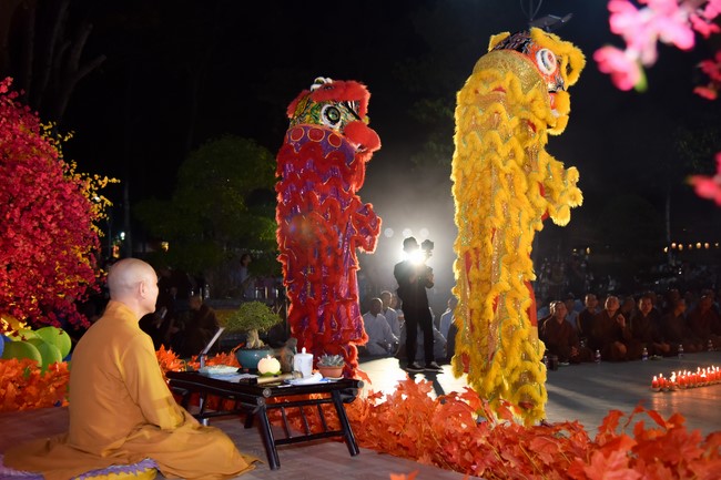 The 5th gratitude ceremony to disciples