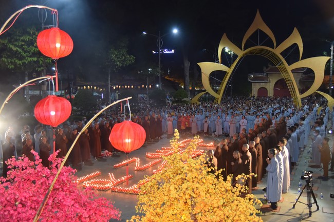 The 5th gratitude ceremony to disciples