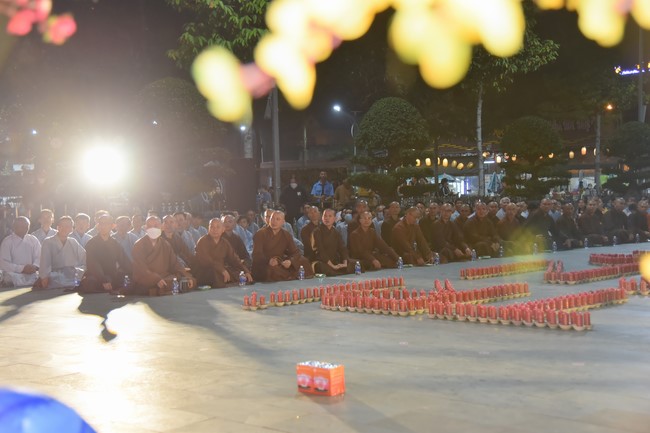 The 5th gratitude ceremony to disciples