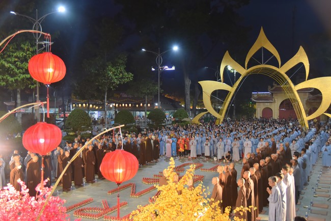 The 5th gratitude ceremony to disciples