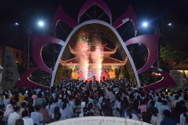 The 5th gratitude ceremony to disciples