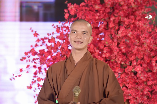 The 5th gratitude ceremony to disciples