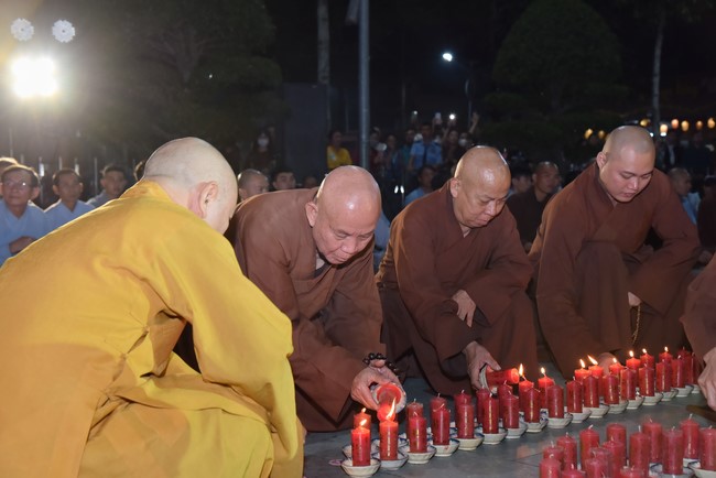 The 5th gratitude ceremony to disciples