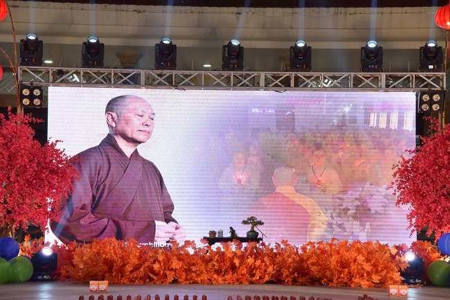 The 5th gratitude ceremony to disciples