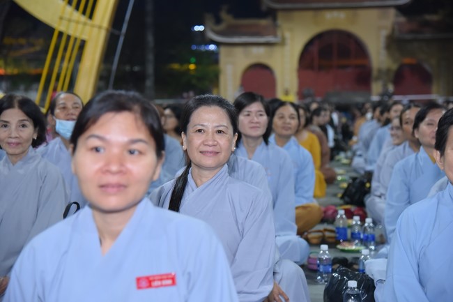 The 5th gratitude ceremony to disciples