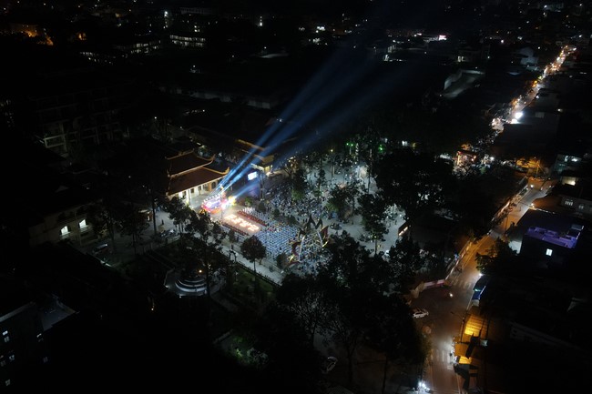 The 5th gratitude ceremony to disciples