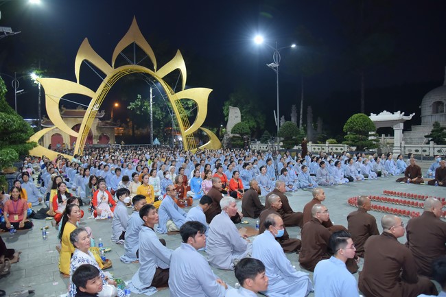 The 5th gratitude ceremony to disciples