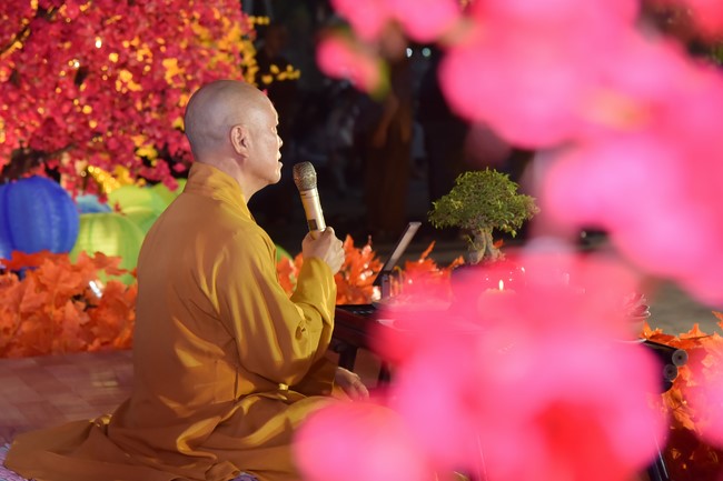 The 5th gratitude ceremony to disciples