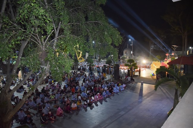 The 5th gratitude ceremony to disciples